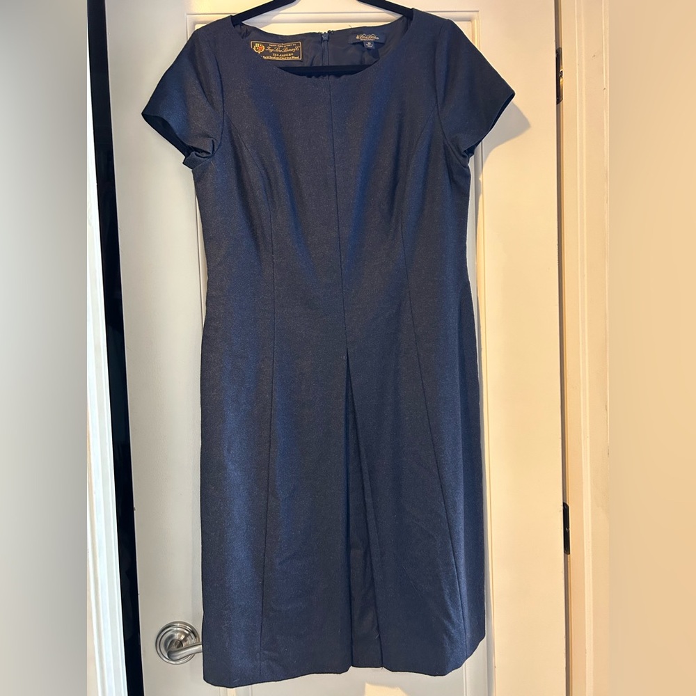 Brooks Brothers 📚 Italian Woven Merino Wool Dress
